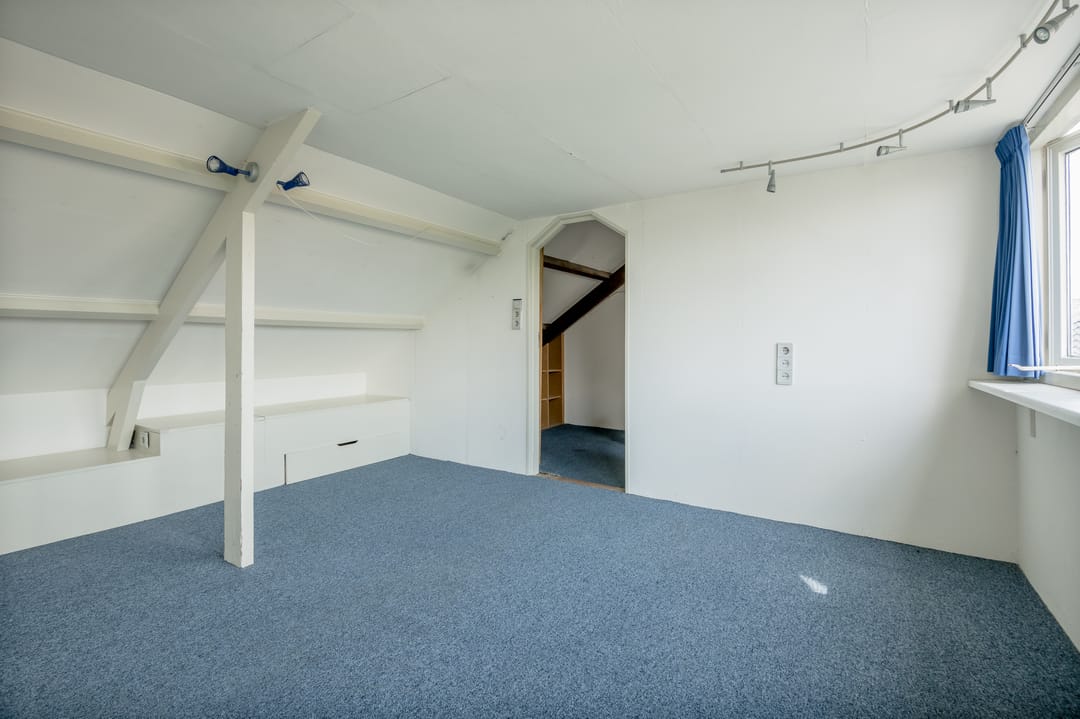 Photo 53 of Emmastraat 31-4