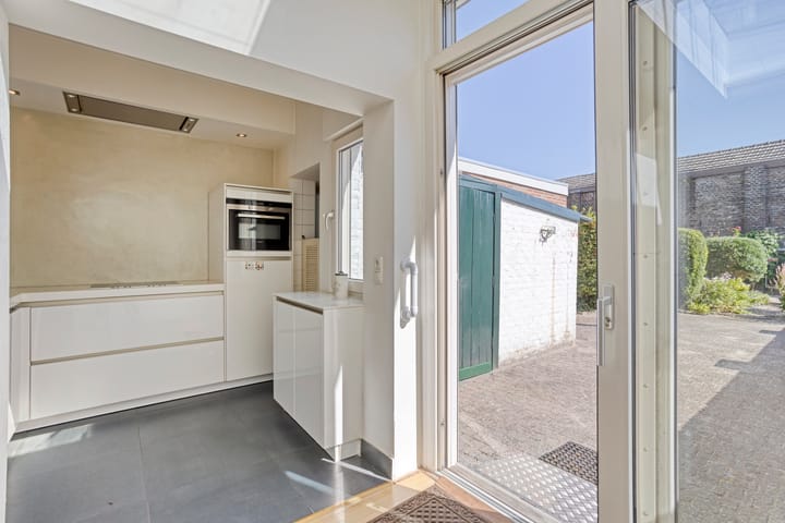 Foto 10 van Antoon van Elenstraat 56