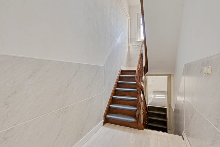 Foto 17 van Antoon van Elenstraat 56