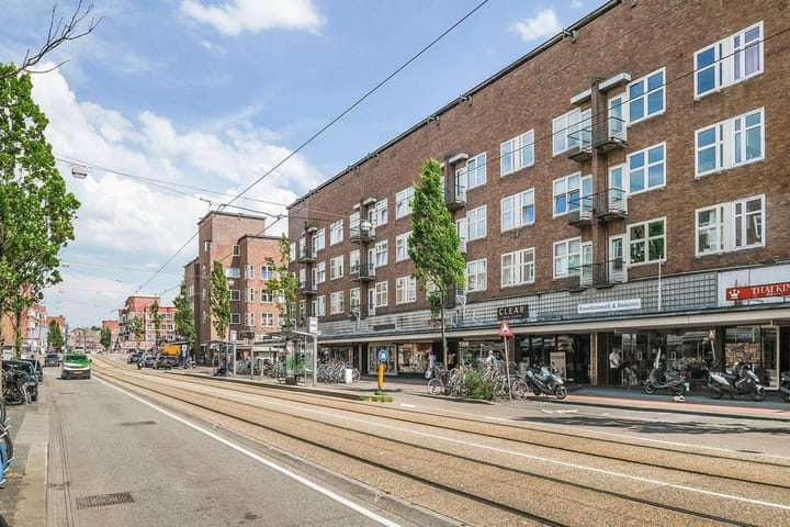 Photo 2 of Jan Evertsenstraat 79-1