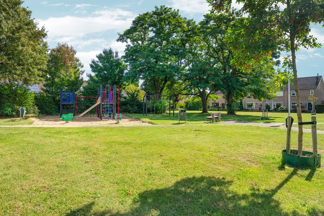 Foto 52 van Papenstraat 34