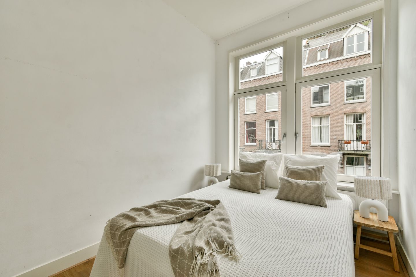 Photo 20 of Valeriusstraat 220-2