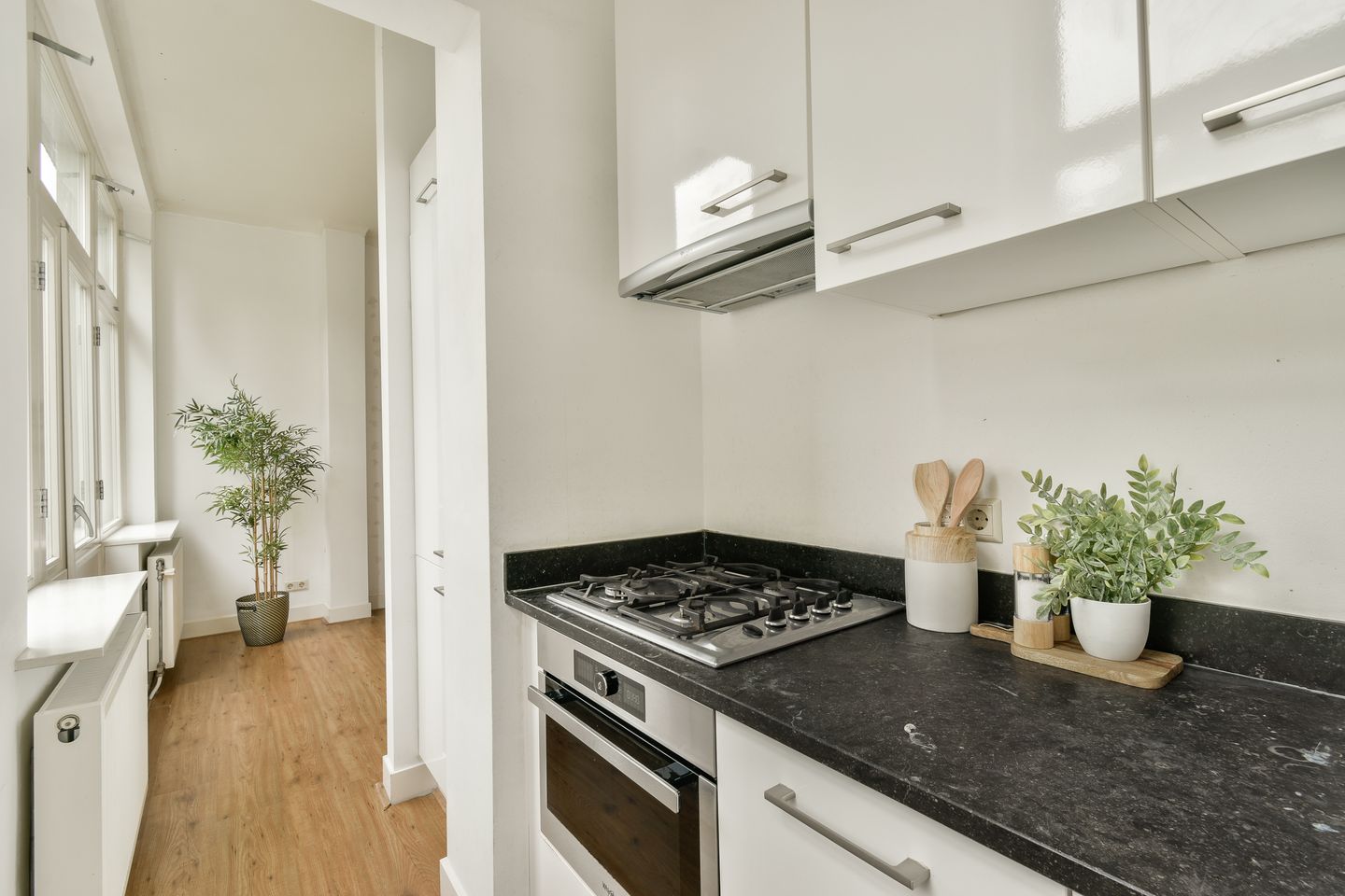 Photo 14 of Valeriusstraat 220-2