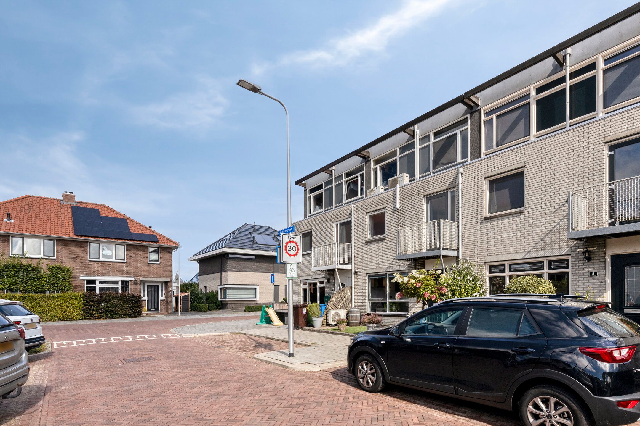Foto 36 van Baljuwstraat 3