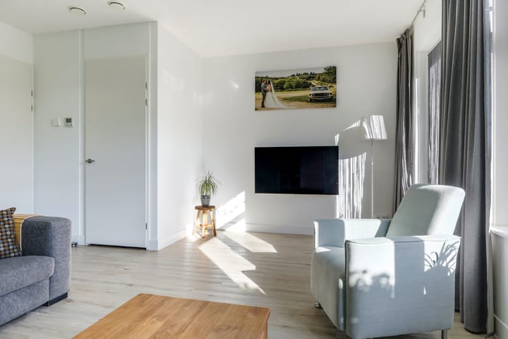 Foto 14 van Weegbree 61