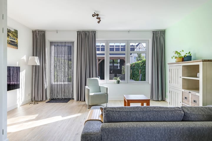 Foto 17 van Weegbree 61