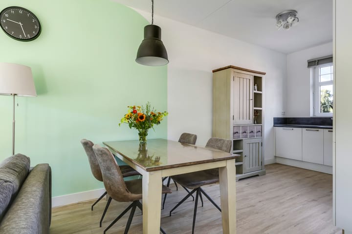 Foto 20 van Weegbree 61