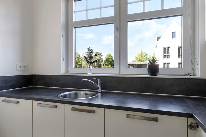 Foto 25 van Weegbree 61