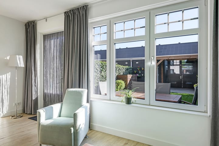 Foto 28 van Weegbree 61