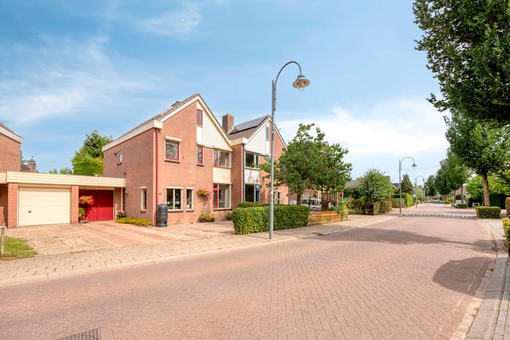 Photo 7 of Hoofdstraat 37