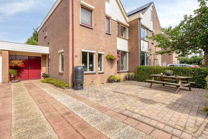 Photo 10 of Hoofdstraat 37