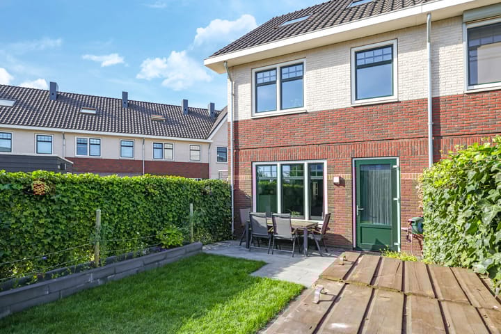 Foto 50 van Weegbree 61