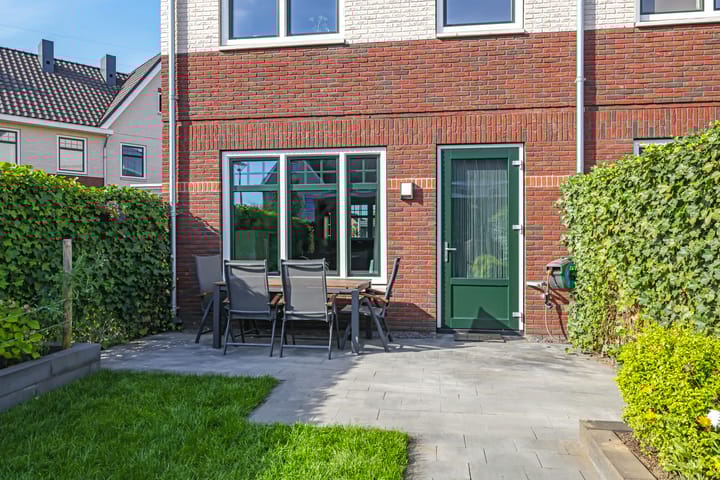 Foto 51 van Weegbree 61