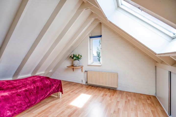 Photo 38 of Hoofdstraat 37