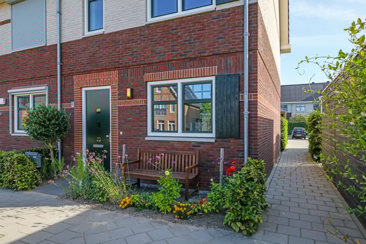 Foto 71 van Weegbree 61