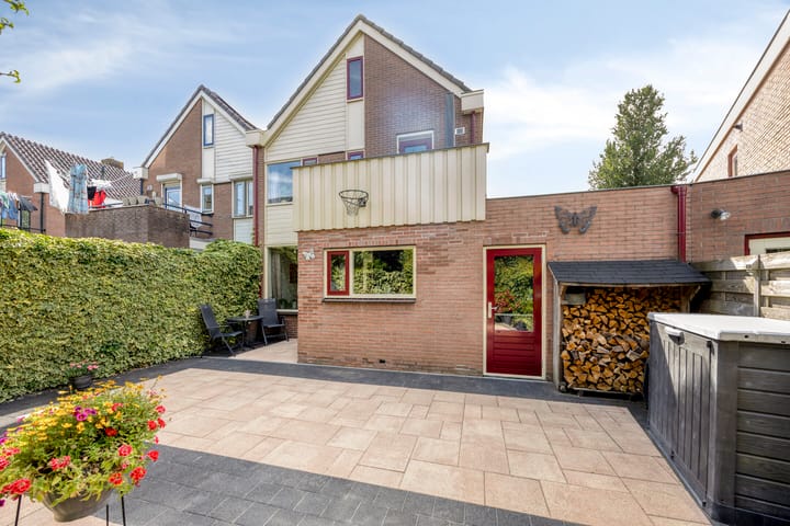 Photo 43 of Hoofdstraat 37