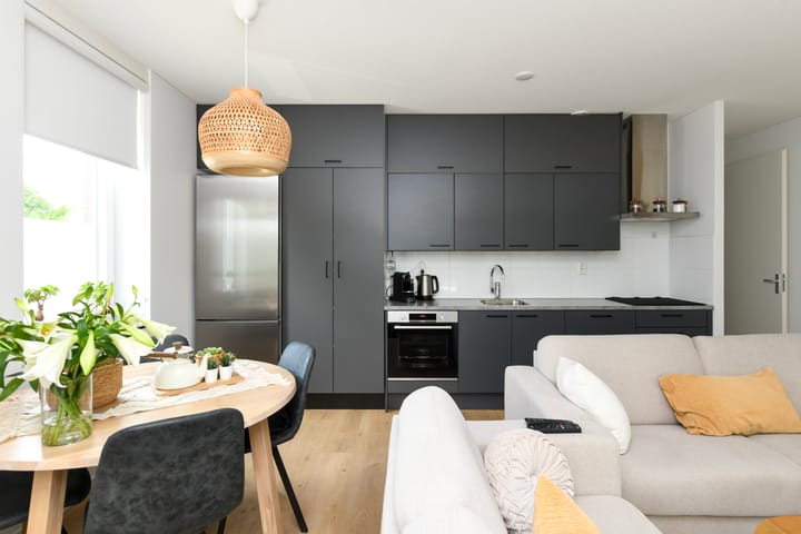 Photo 4 of Weegbreestraat 205-C21