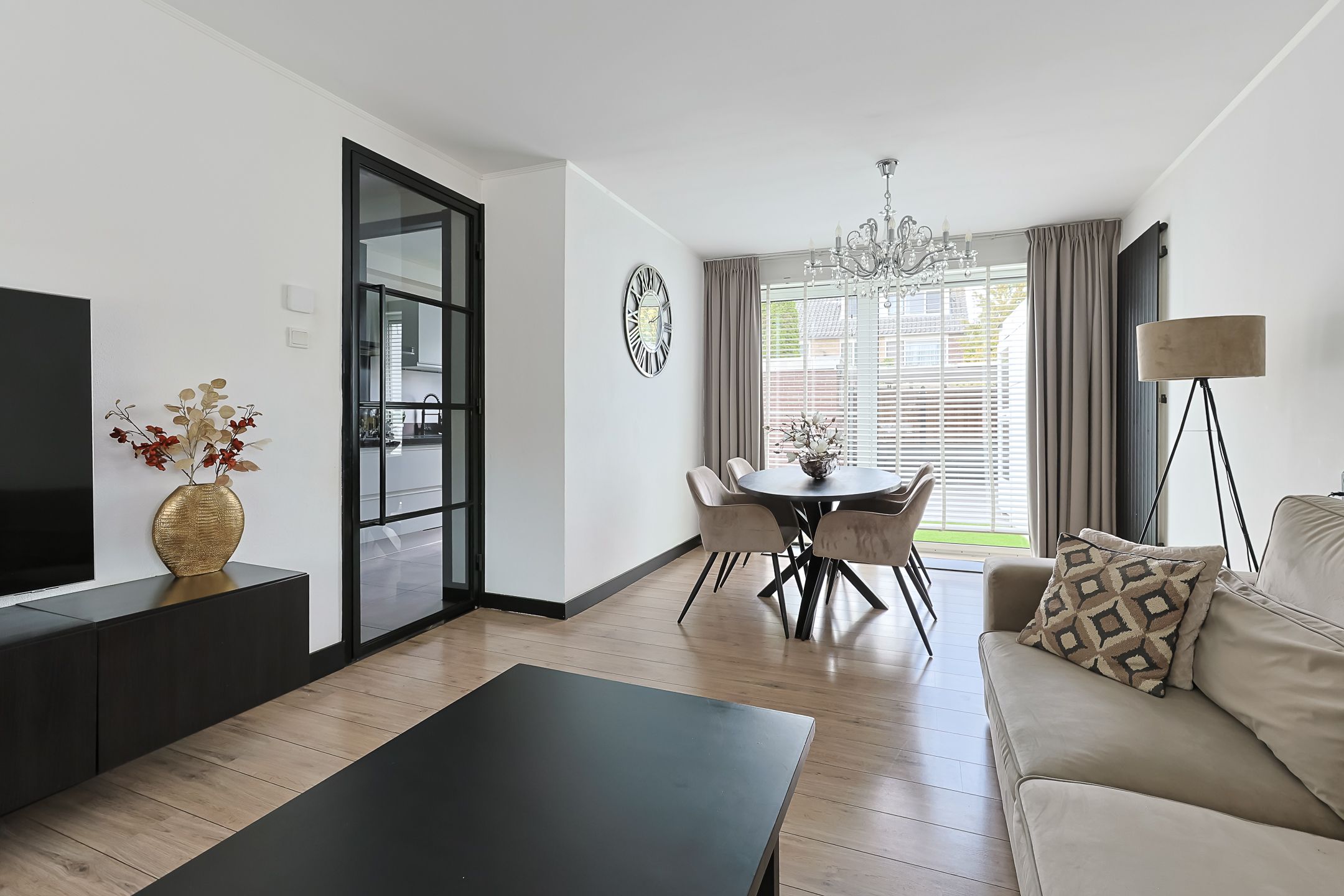 Foto 12 van Jupiterstraat 12