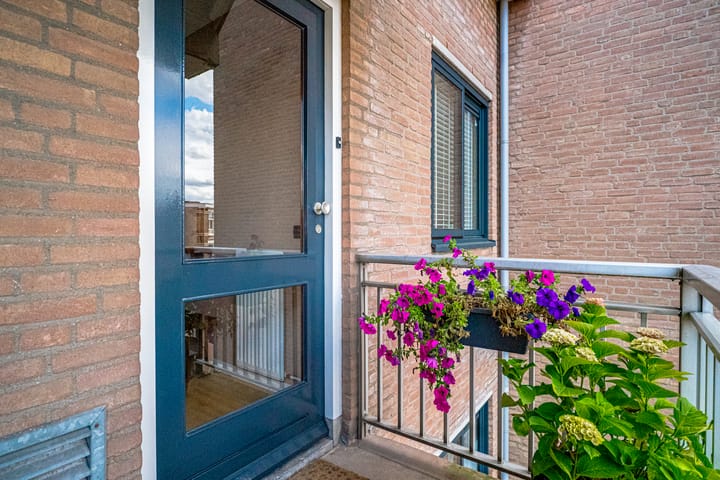 Foto 8 van Rozenstraat 104