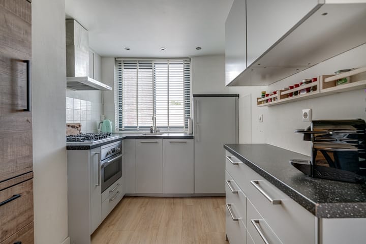 Foto 16 van Rozenstraat 104