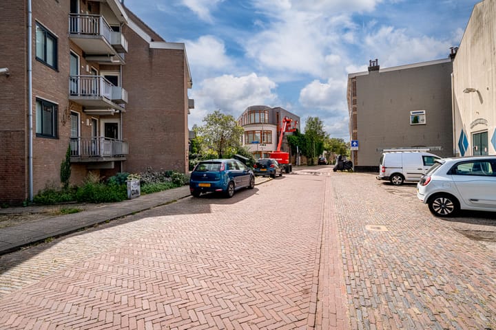 Foto 33 van Rozenstraat 104