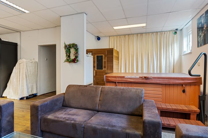 Foto 26 van Koraalrood 42