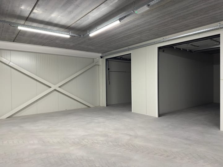 Foto 1 van Steur 154