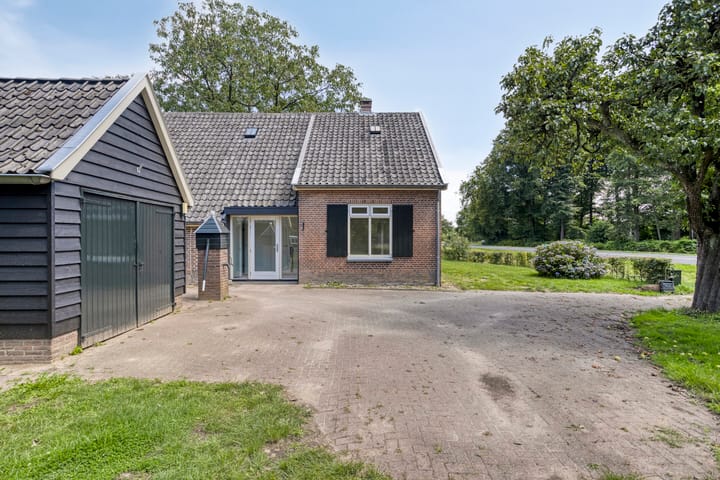 Photo 41 of Rondweg 4