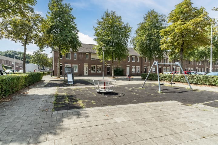 Foto 41 van Bruinissestraat 50