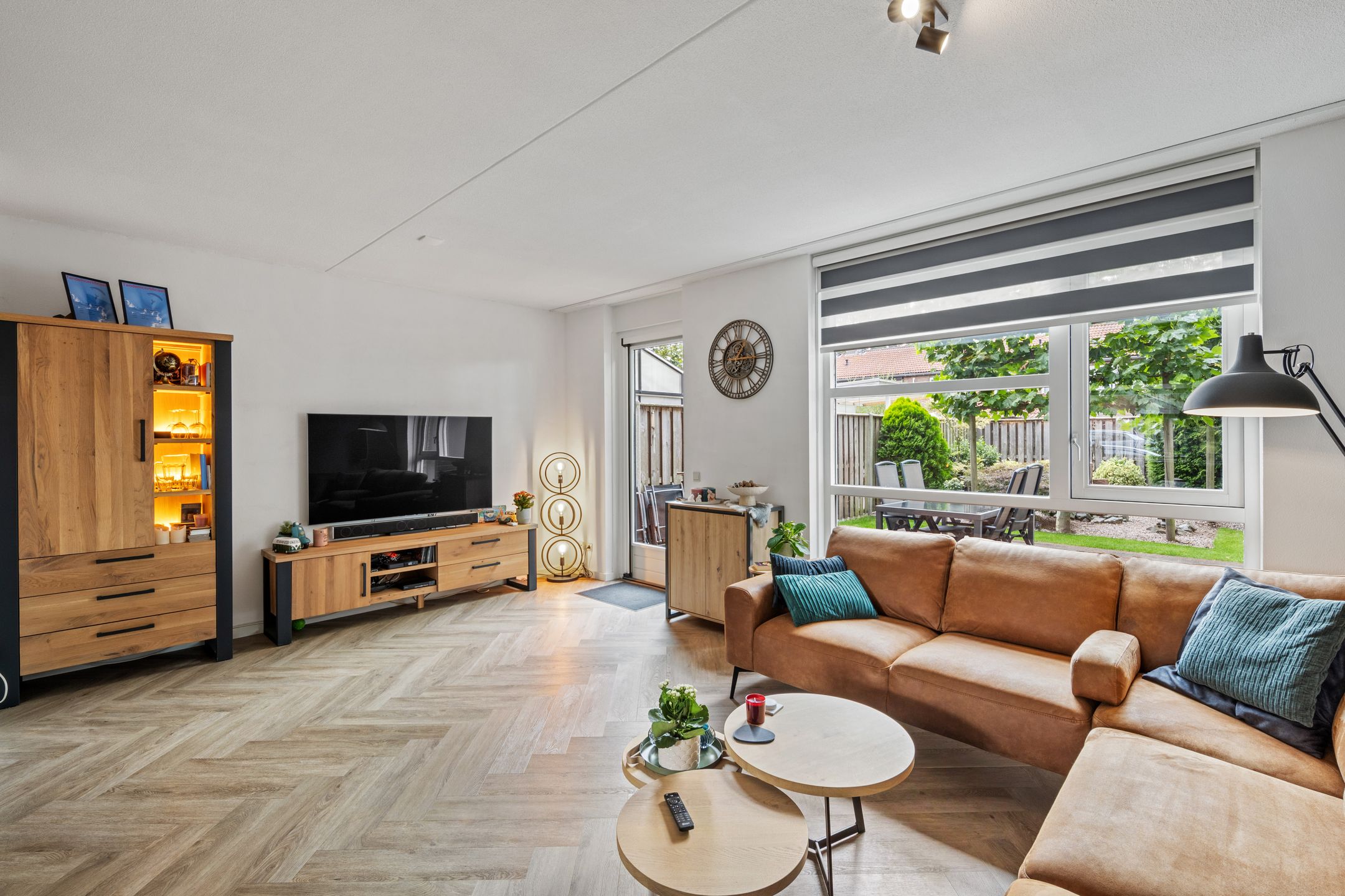 Foto 9 van Televisiestraat 87