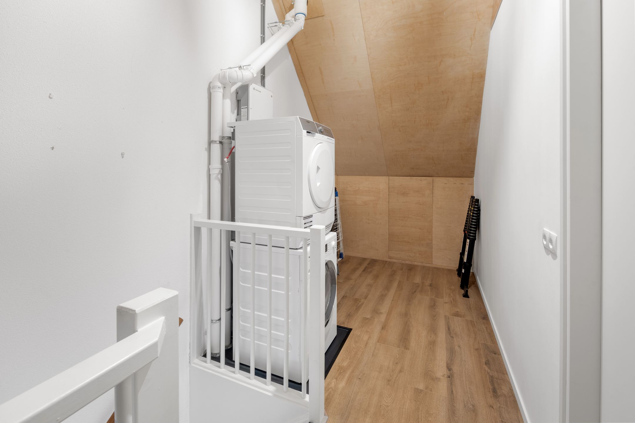 Foto 30 van Televisiestraat 87