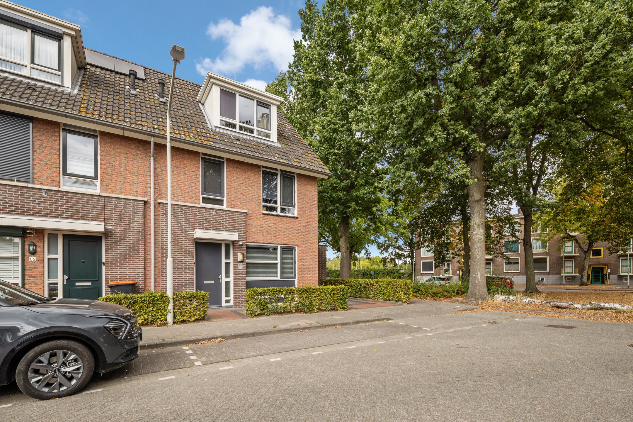 Foto 42 van Televisiestraat 87