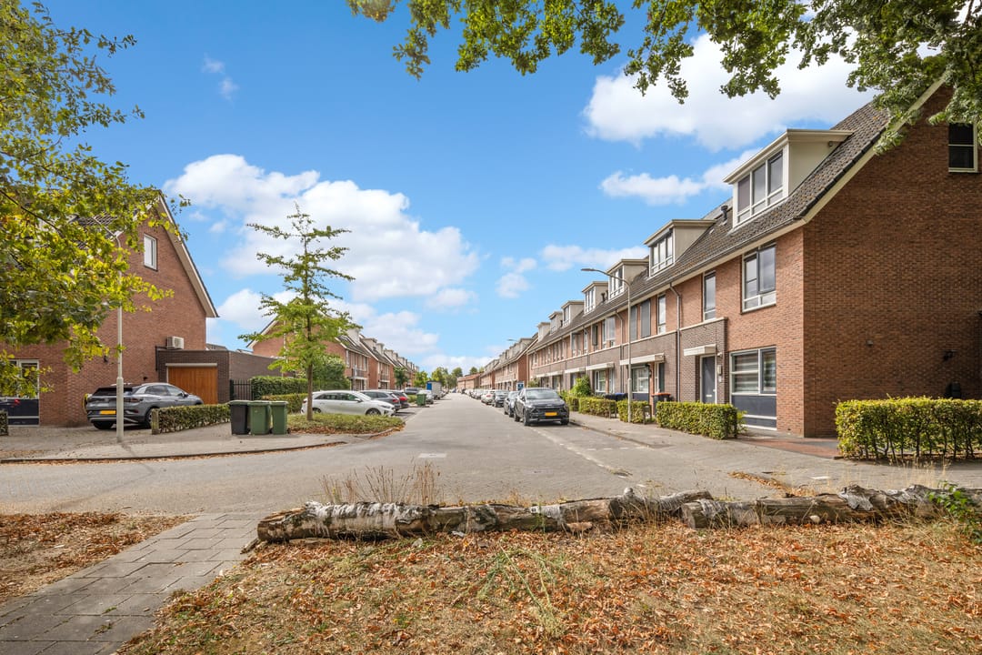 Foto 43 van Televisiestraat 87