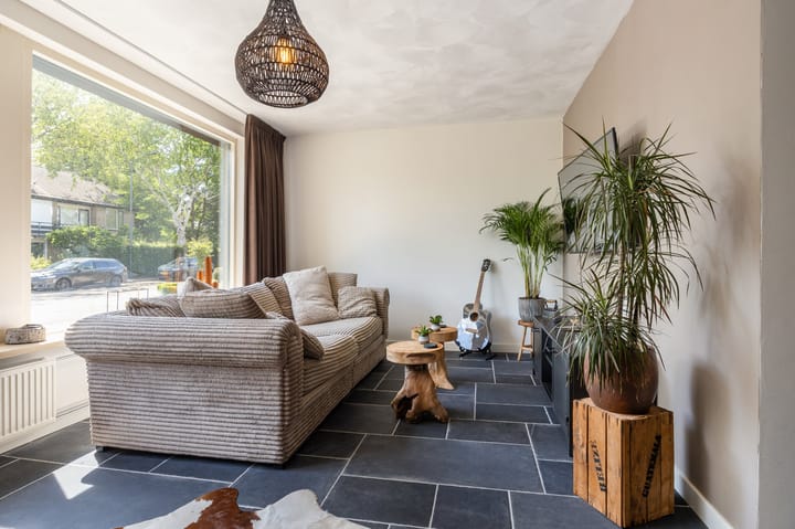 Photo 4 of Burgemeester de van der Schuerenlaan 20