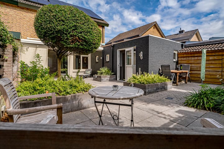 Foto 3 van Antoniusstraat 4