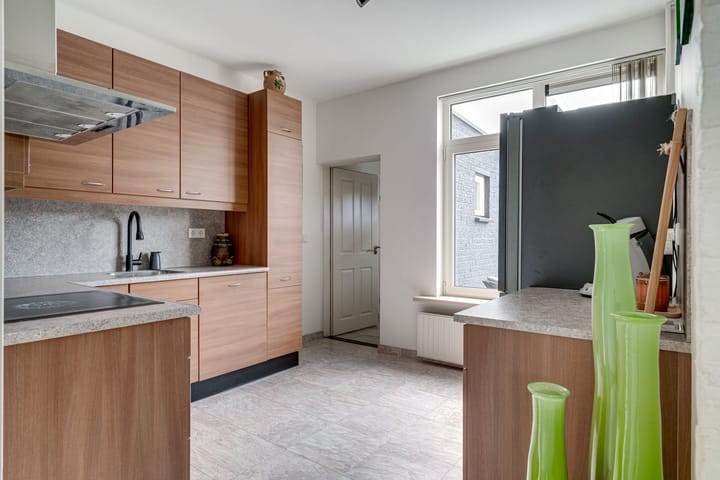 Foto 8 van Antoniusstraat 4