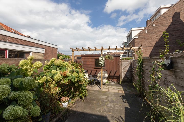 Foto 32 van Gysbert Japiksstraat 14