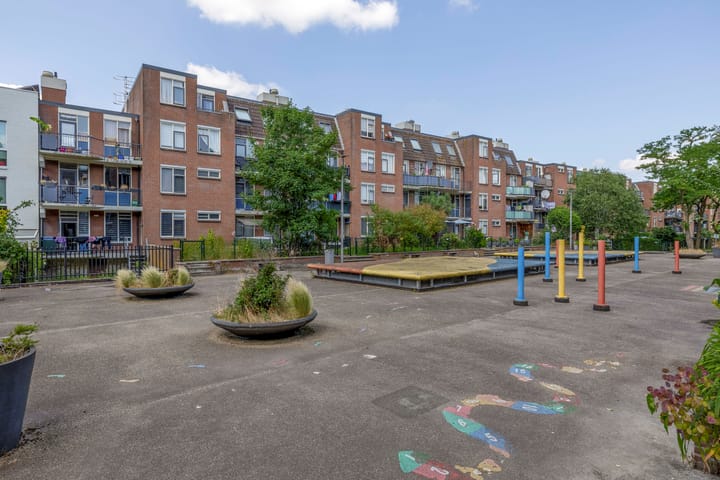 Foto 8 van Bloemkwekersstraat 115