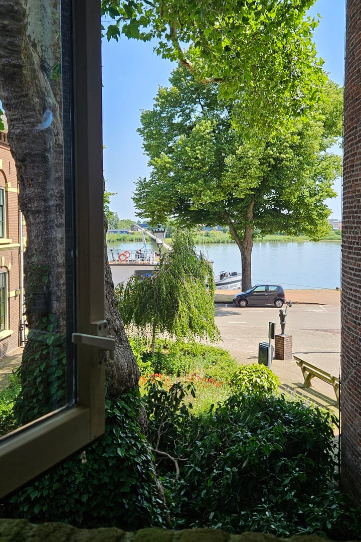 Foto 26 van Voorstraat 1