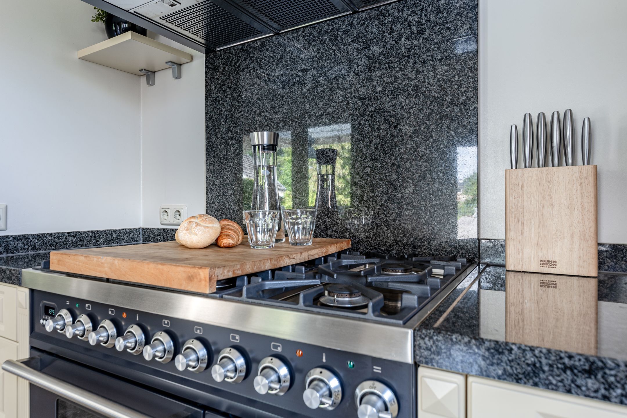 Photo 24 of Laagstraat 46