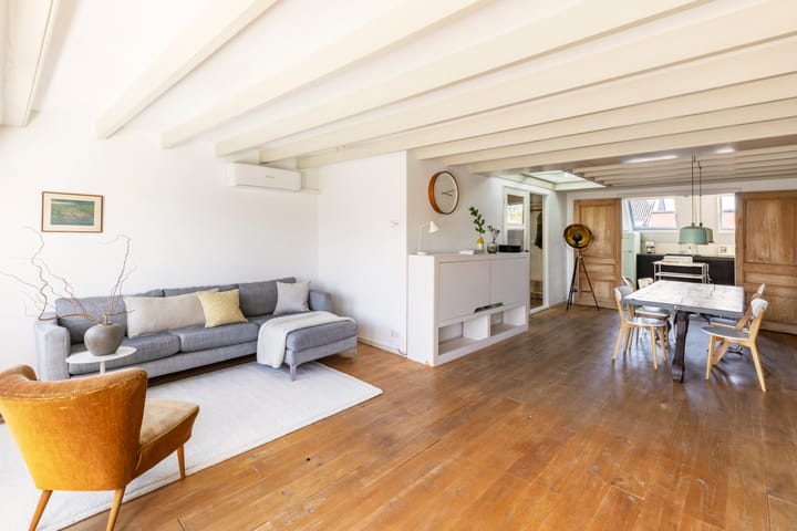 Photo 6 of Wijttenbachstraat 56-3