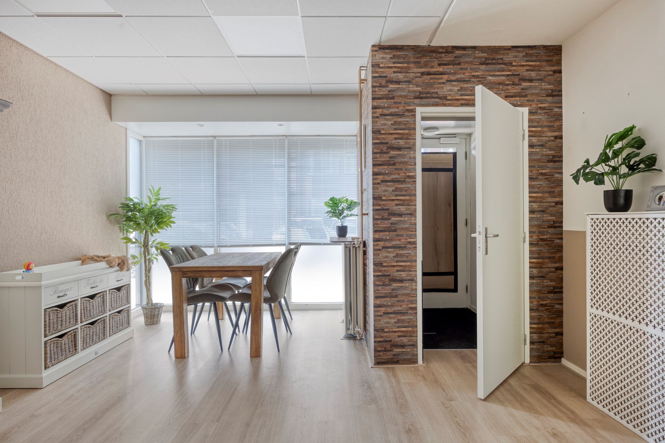 Photo 15 of Prins Hendrikstraat 183-A