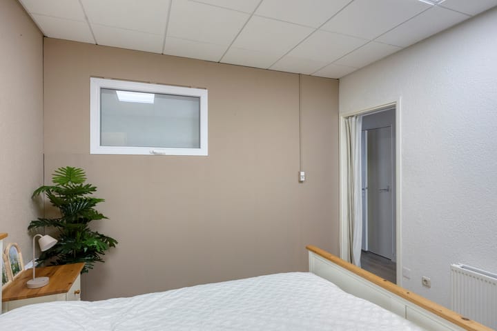 Photo 27 of Prins Hendrikstraat 183-A