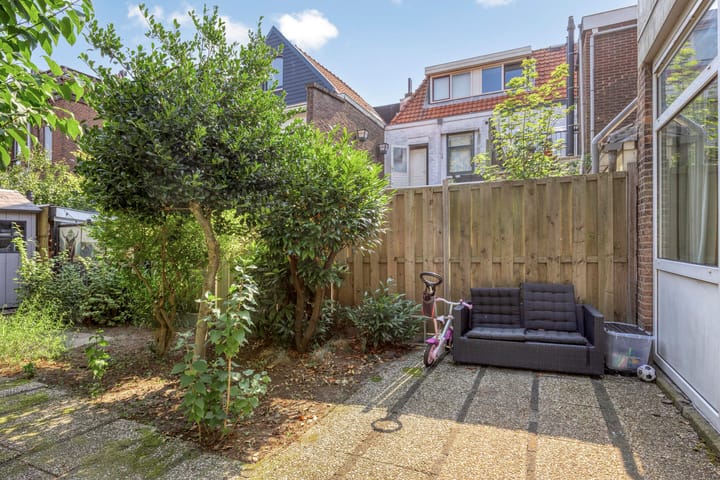 Photo 31 of Prins Hendrikstraat 183-A