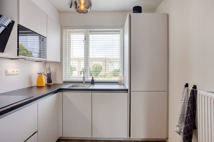 Foto 15 van Roefstraat 14