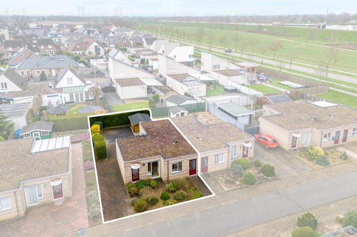 Foto 43 van Roefstraat 14