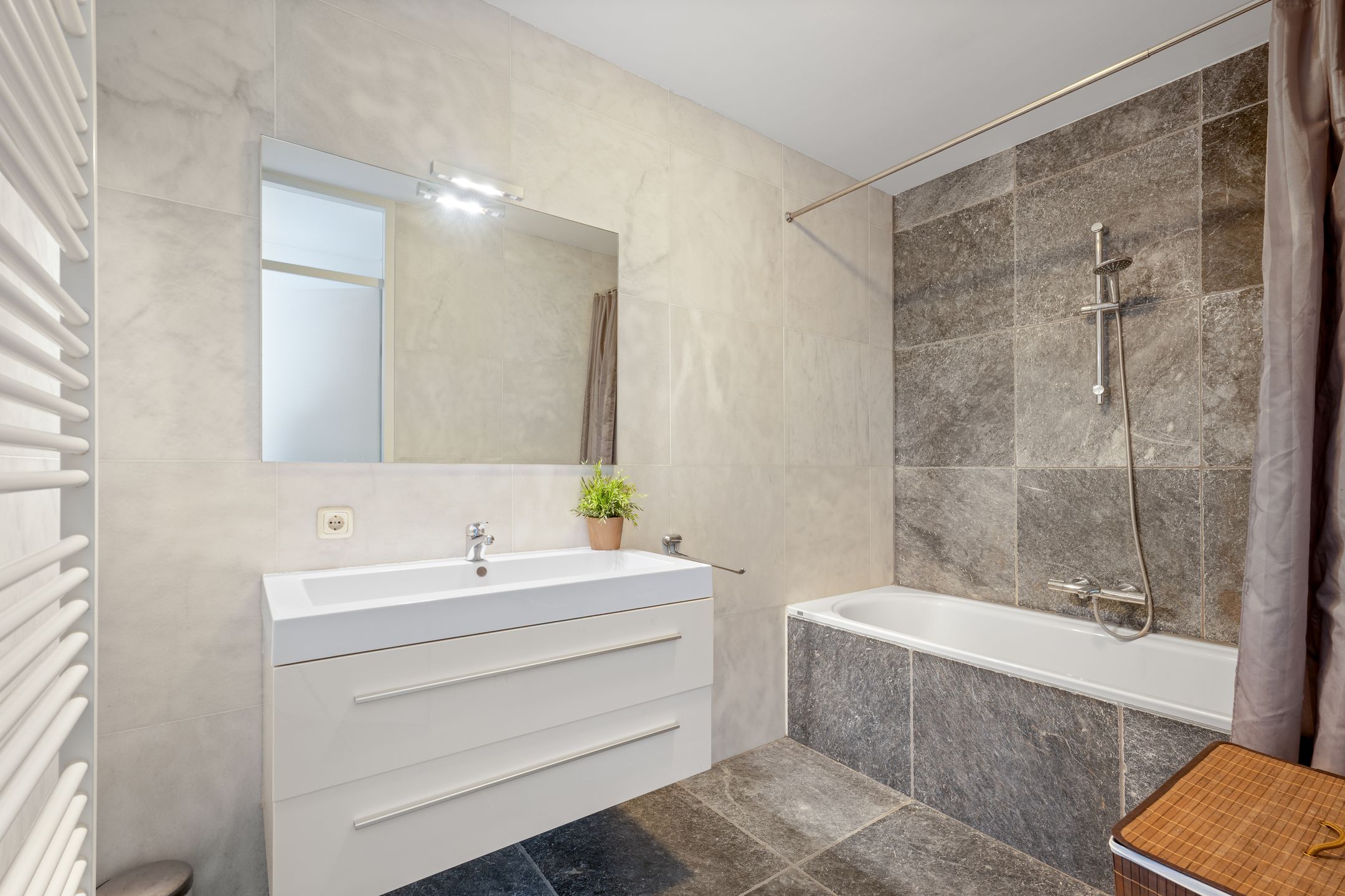 Foto 18 van Pieter Calandlaan 226-L