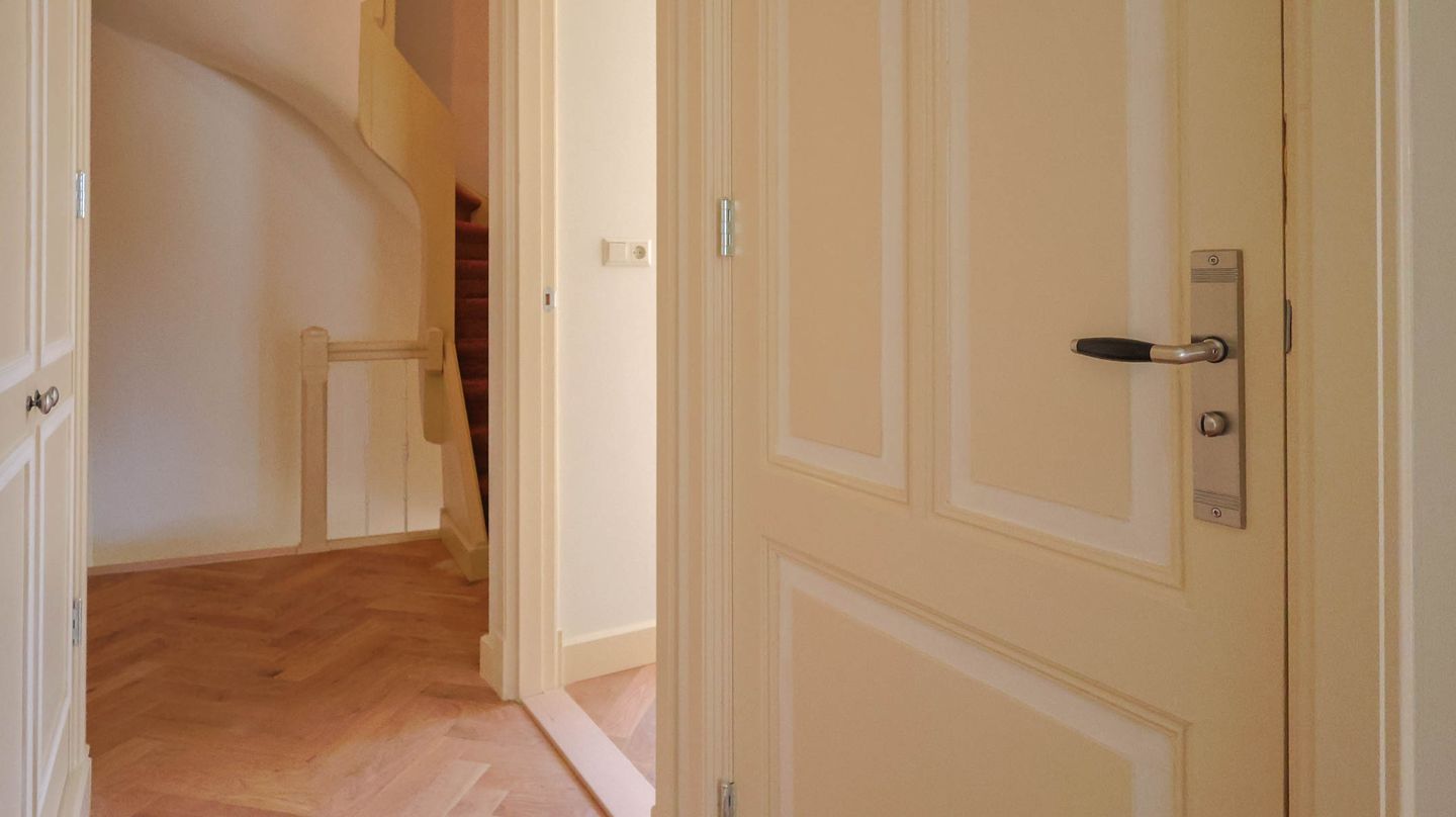 Photo 20 of Clarensteeg 2-K