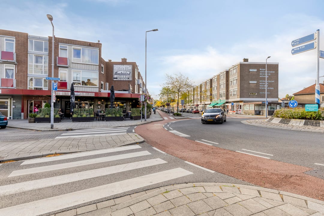 Photo 16 of Burgemeester Baumannlaan 111-B