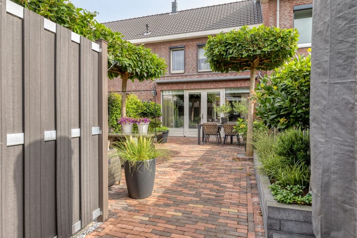 Foto 20 van Zellingkade 36